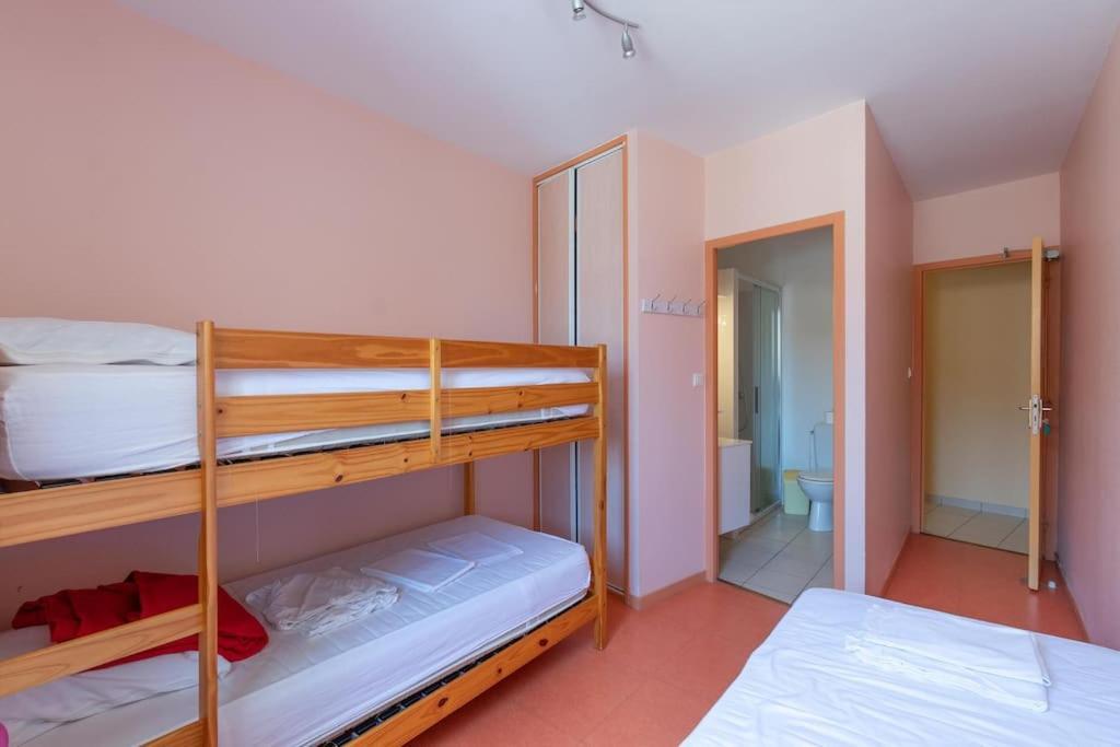 Cabana & Le Gite De Domange - Proche Macon Igé Exteriör bild